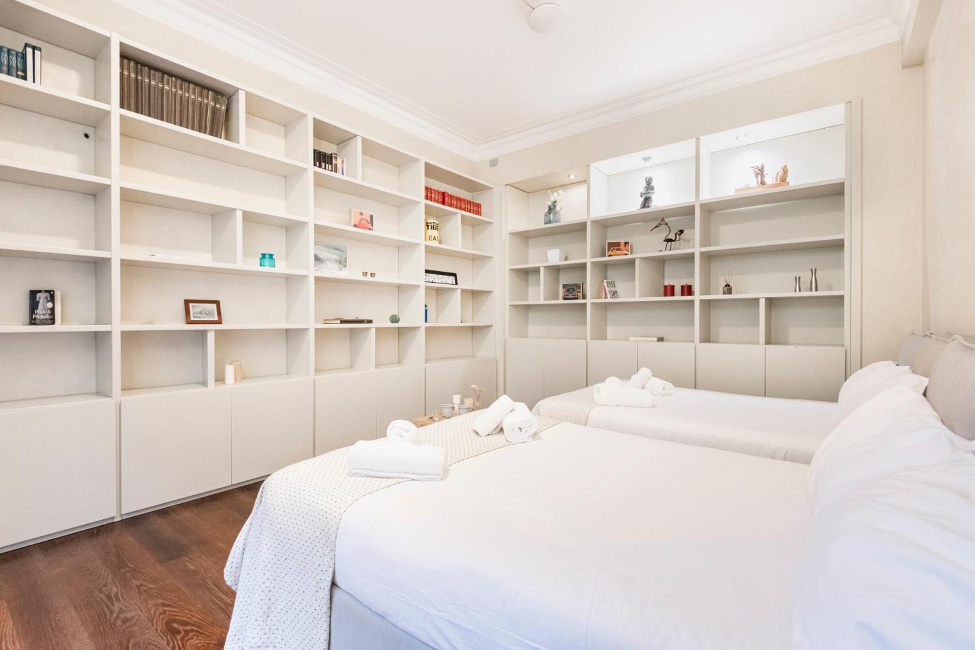 Easylife - Magnificent Splendid Apt Sant'Ambrogio Milan Luaran gambar