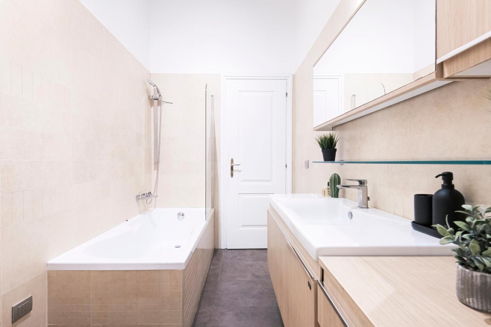 Easylife - Magnificent Splendid Apt Sant'Ambrogio Milan Luaran gambar