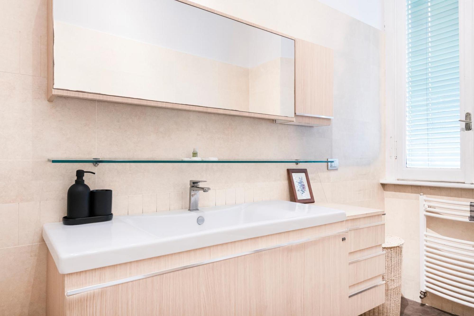 Easylife - Magnificent Splendid Apt Sant'Ambrogio Milan Luaran gambar