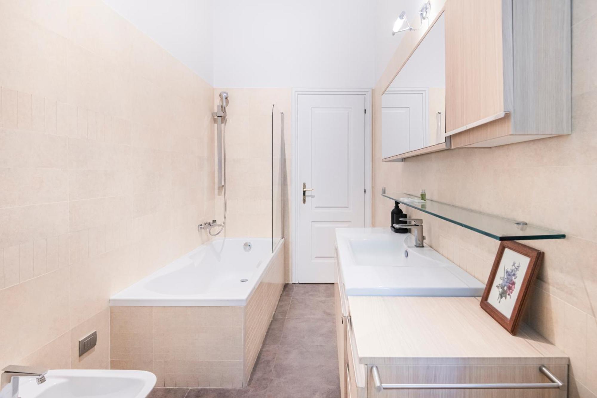 Easylife - Magnificent Splendid Apt Sant'Ambrogio Milan Luaran gambar