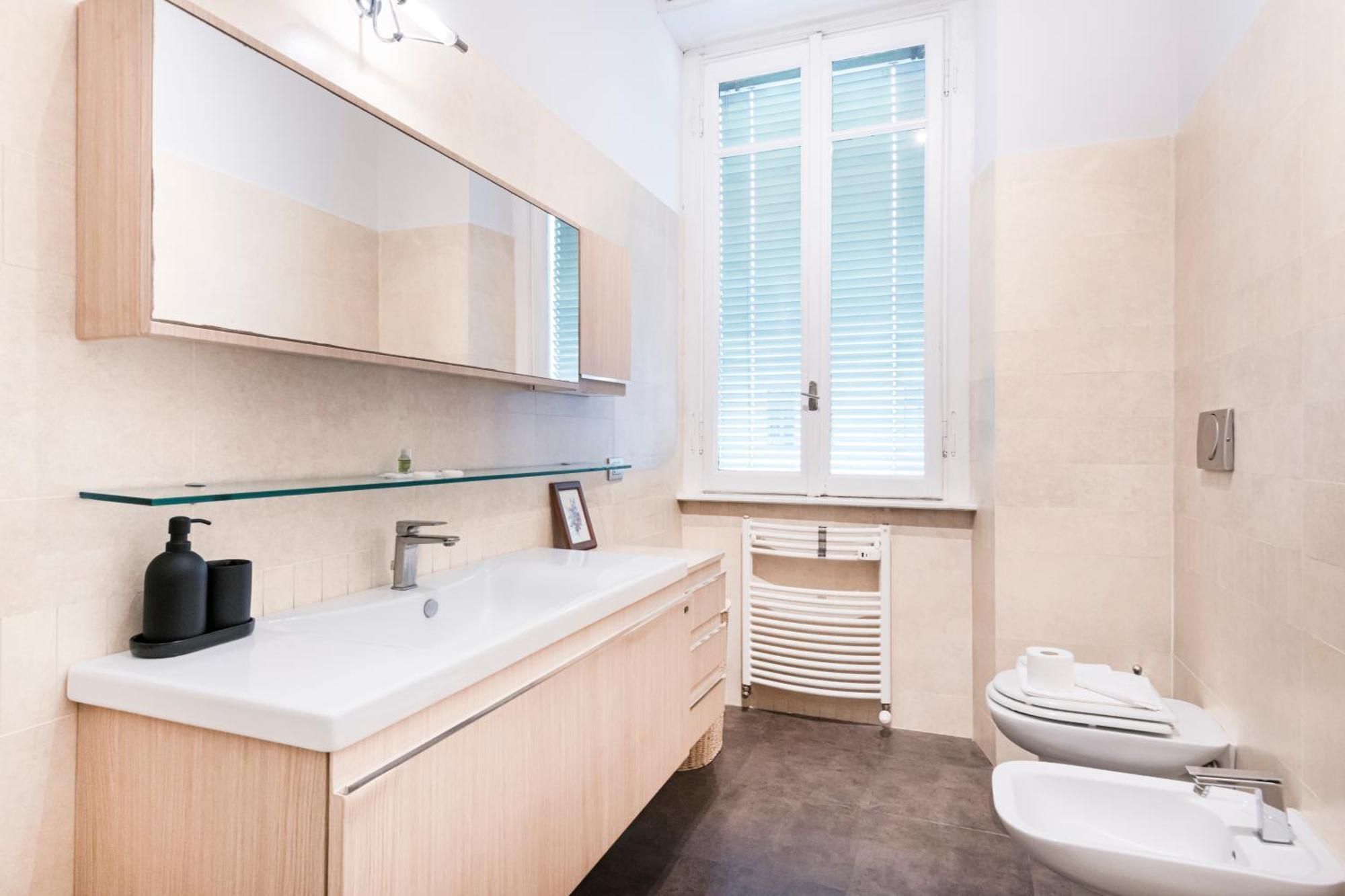 Easylife - Magnificent Splendid Apt Sant'Ambrogio Milan Luaran gambar